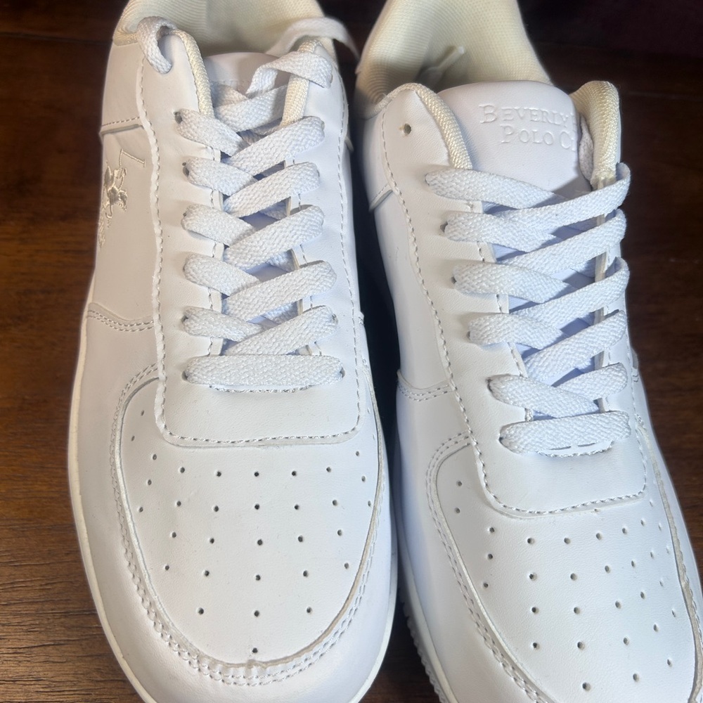 Beverly Hills Polo Club Men's Classic White Sneakers - Picture 3 of 9